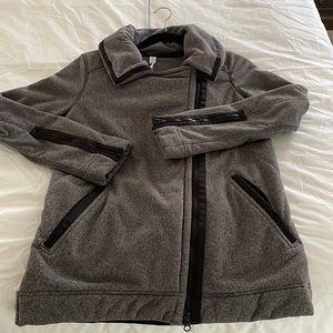 Lululemon fleece coat/jacket  size 4 charcoal gray. Good/Great condition